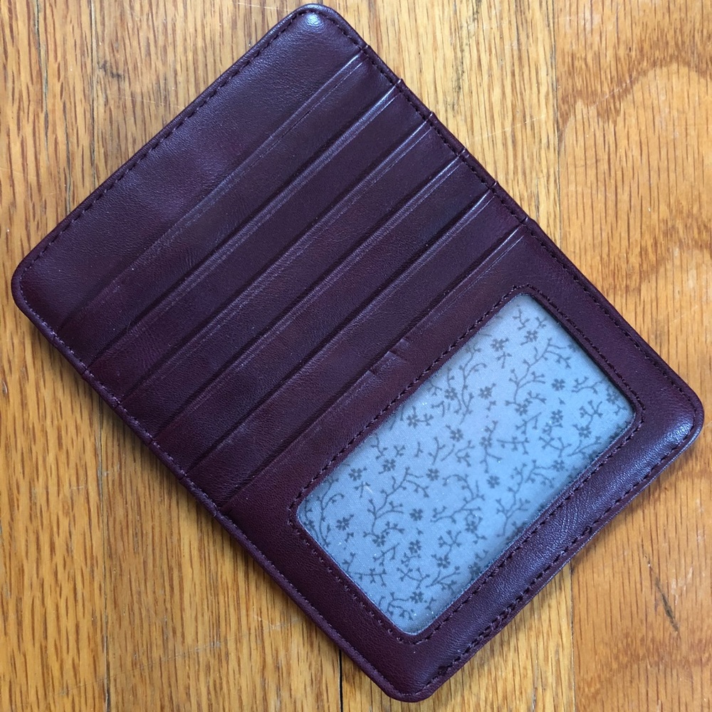 NWOT Francesca’s card holder 💜💳